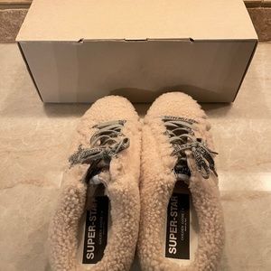 Golden Goose Shearling Upper Glitter Star Indoor/Outdoor sneakers